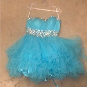 Homecoming dress. Worn once. Great quality.